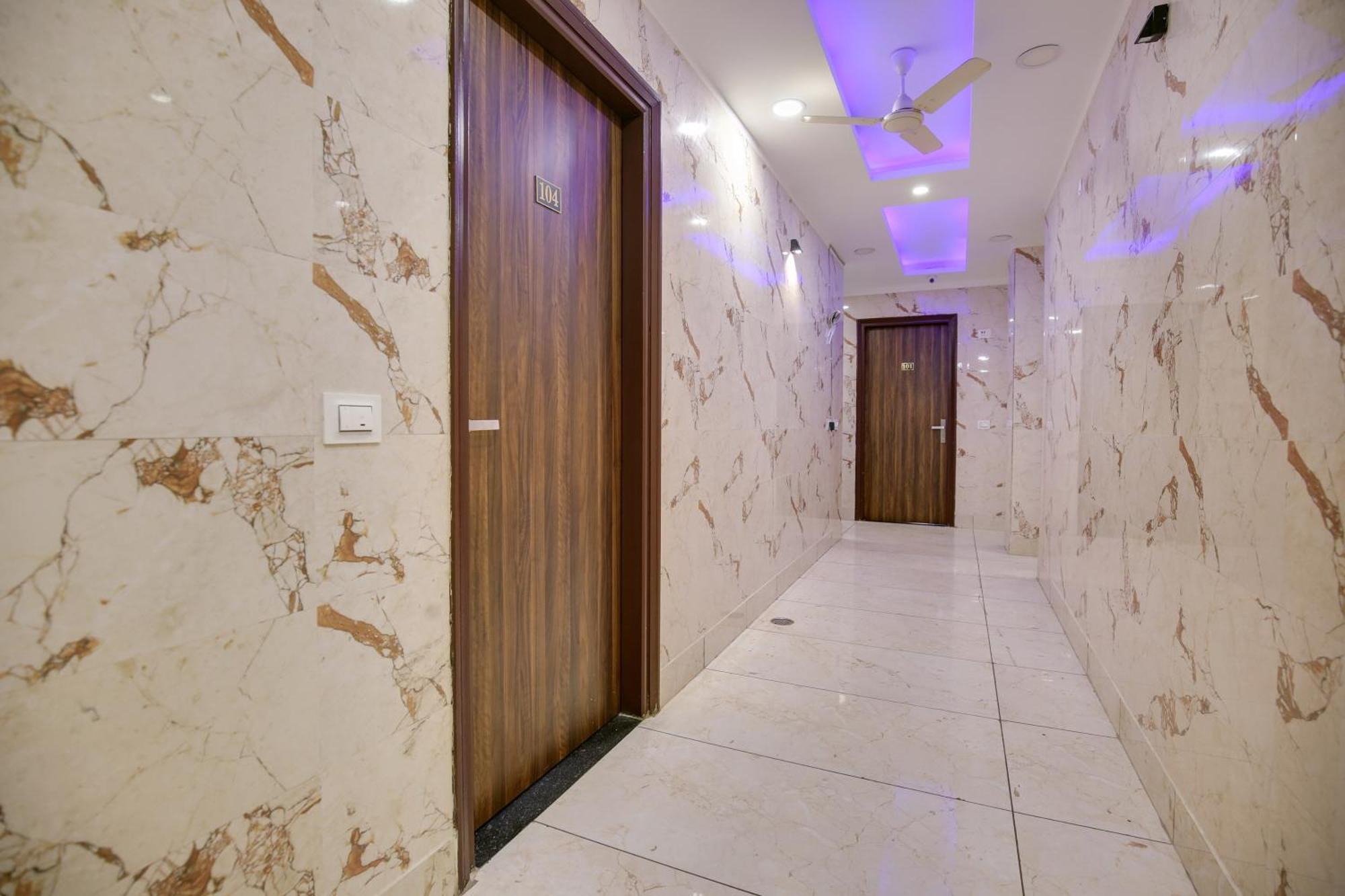 Hotel O Royal Mohali 外观 照片