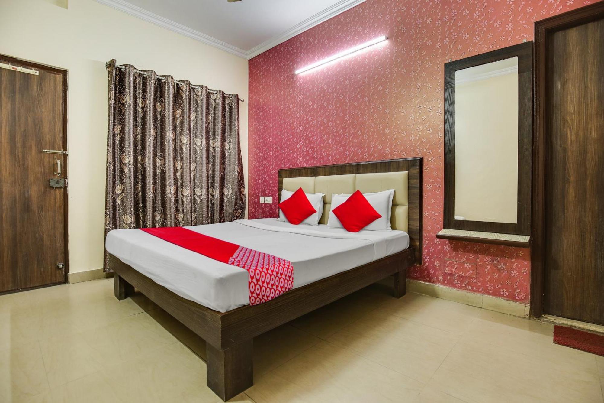 Hotel O Royal Mohali 外观 照片