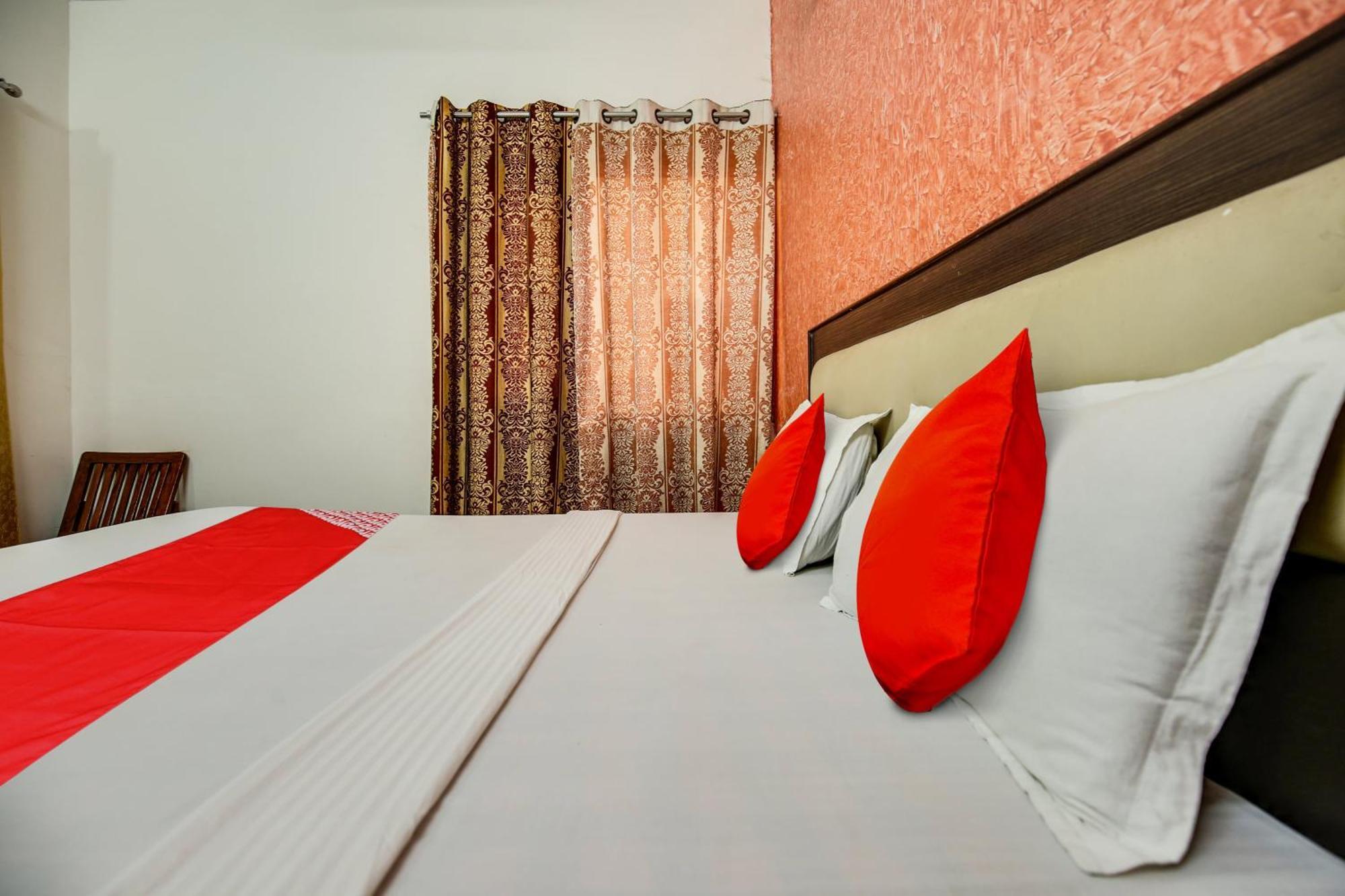 Hotel O Royal Mohali 外观 照片