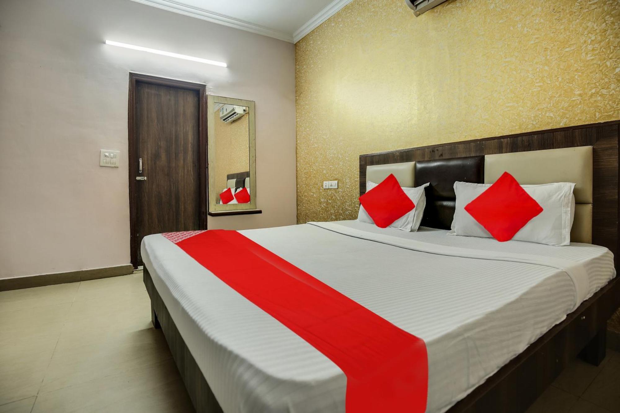 Hotel O Royal Mohali 外观 照片